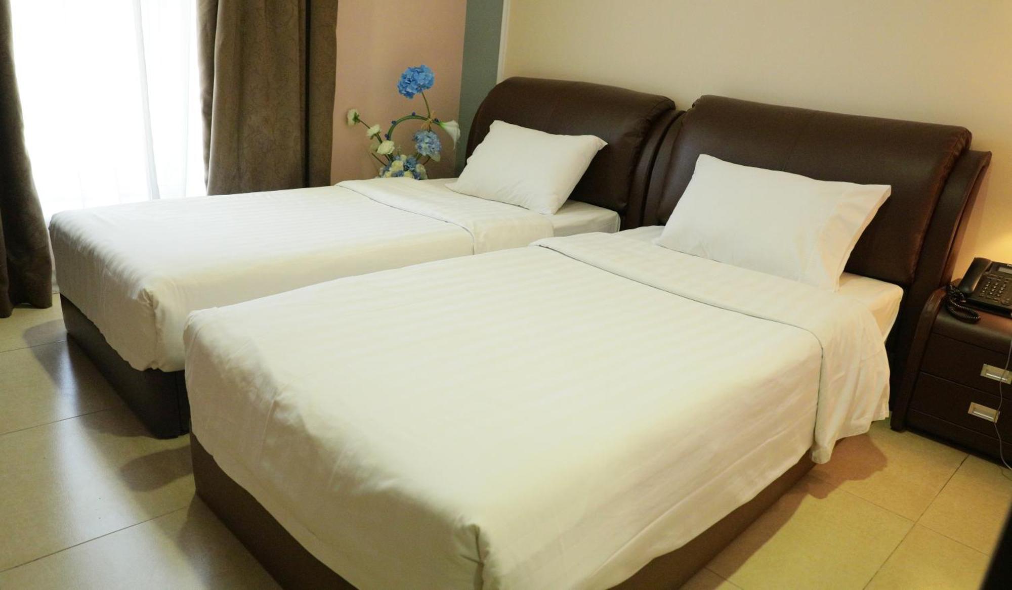 Laguna Hotel Suites Kuwait City Exterior foto