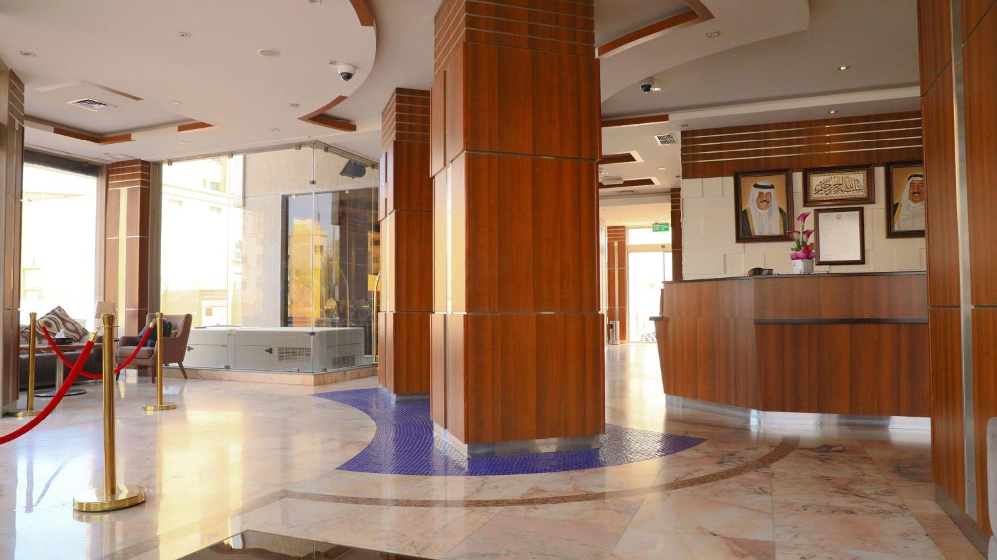 Laguna Hotel Suites Kuwait City Exterior foto